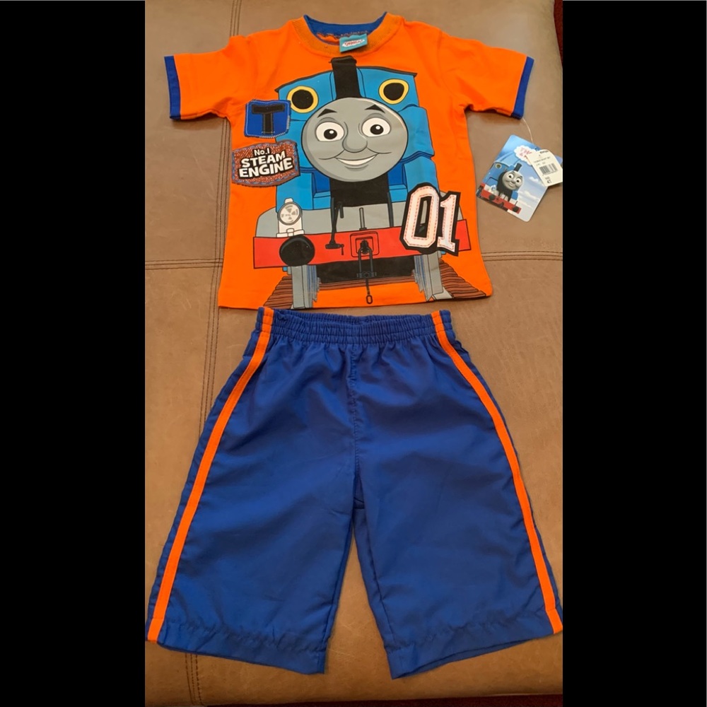 Thomas and friends clothing set, size 4T, shirt and pants